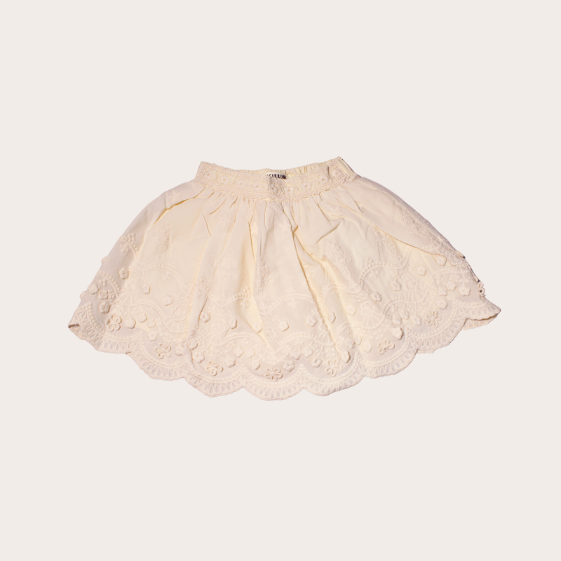 FALDA BORDADA DE ENCAJE FLORAL