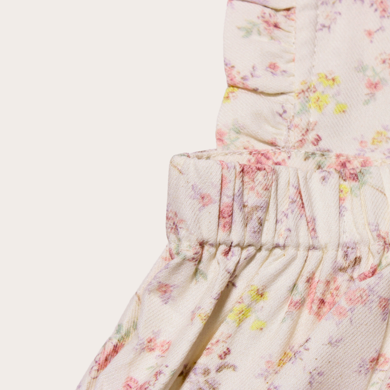 PETO CON ESTAMPADO DE FLORES