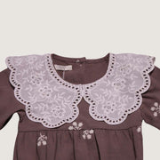 VESTIDO CON CUELLO DE ENCAJE VANESSA