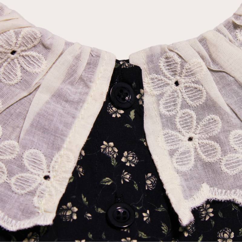 VESTIDO DETALLE DE ENCAJE