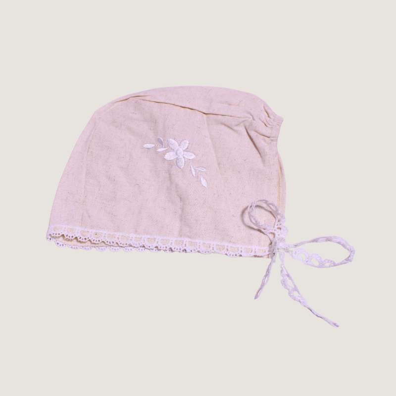 PELELE BORDADO CON GORRITO